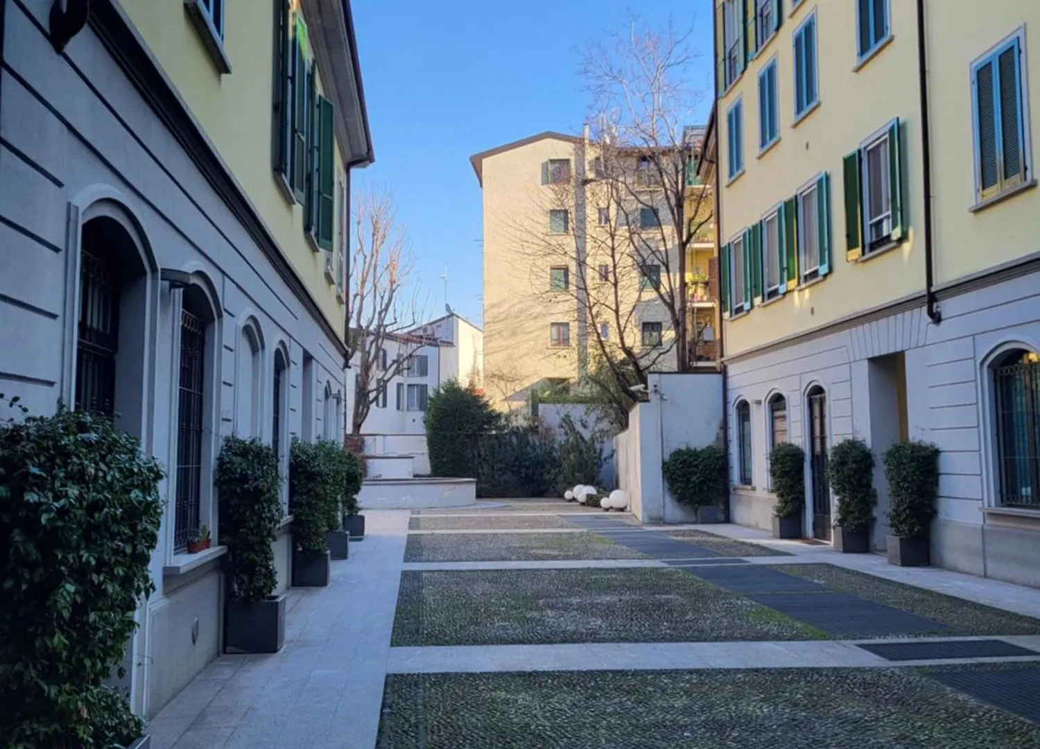 Comfort Milano Navigli 0*, Milan